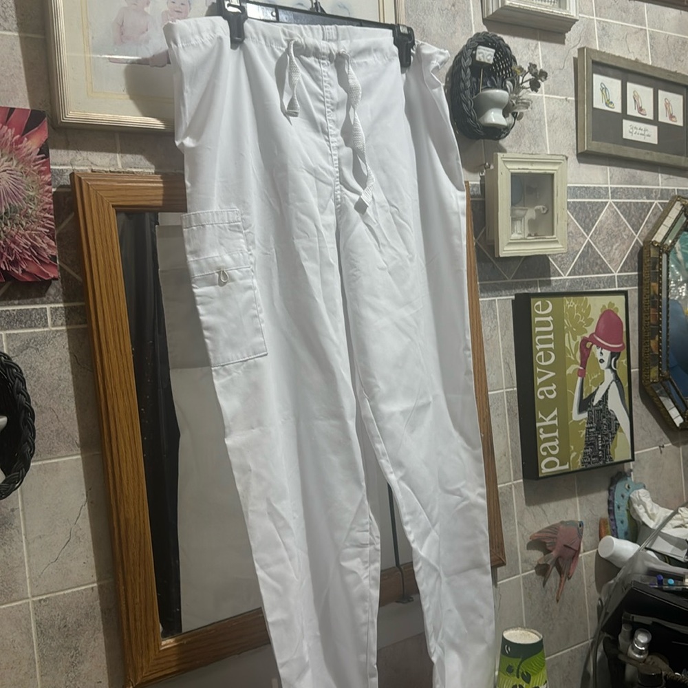 Green town scrub pants